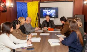 Житлові компенсації, робота та оздоровлення дітей: на Нікопольщині обговорили підтримку ветеранів (фото)