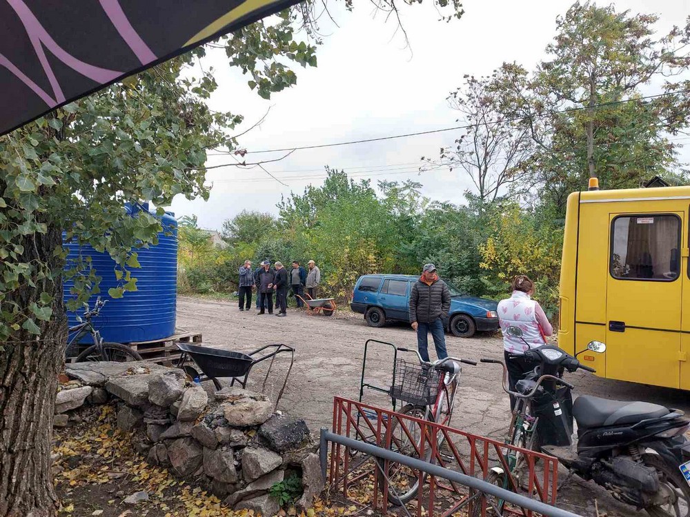 На Нікопольщині роздали продуктові набори від GEM і HGBF. Допомогу отримали жителі 4 сіл. Розповідаємо про це. (10)