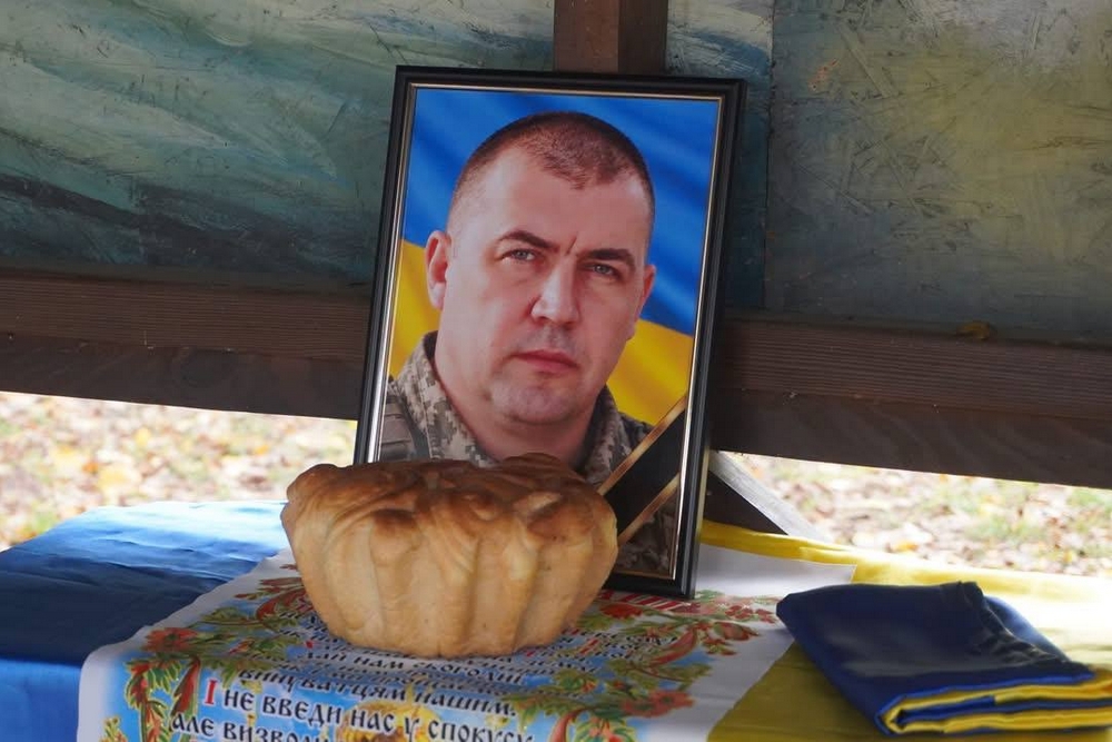 Нікополь провів в останню путь полеглого Захисника Нікополь провів в останню путь полеглого Захисника