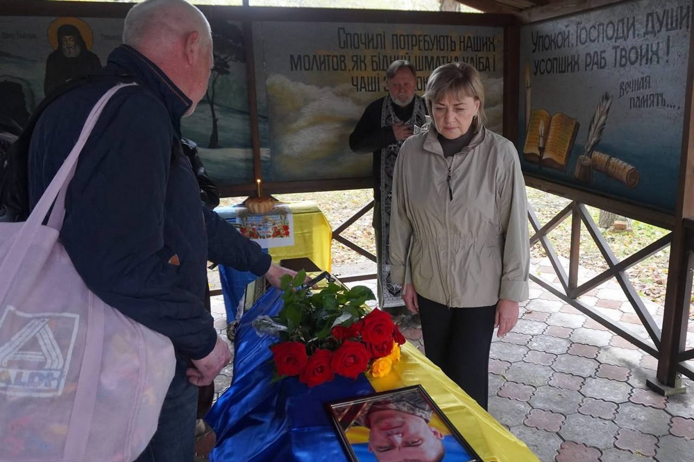Нікополь провів в останню путь полеглого Захисника5 Нікополь провів в останню путь полеглого Захисника5