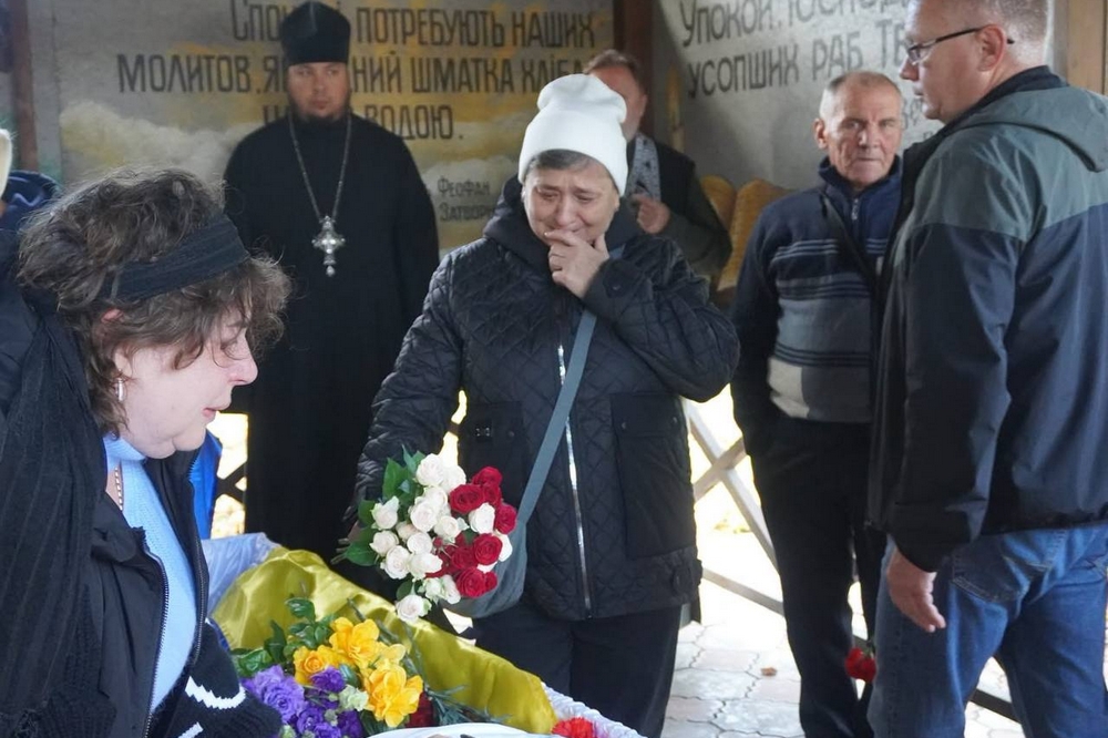 Нікополь провів в останню путь полеглого Захисника7 Нікополь провів в останню путь полеглого Захисника7