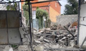 На Нікопольщині пошкоджені будинки та інфраструктура, на Синельниківщині ворог атакував екіпаж поліції «Білий янгол», 3 поранених, є постраждалі у Дніпрі та Павлограді — поліція (фото)