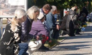 Загинув на Донеччині: Нікопольщина провела в останню путь полеглого Захисника (фото)