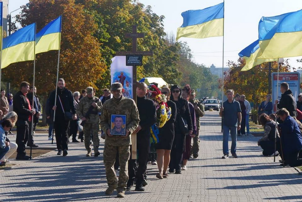 Нікопольщина провела в останню путь полеглого Захисника6 Нікопольщина провела в останню путь полеглого Захисника6