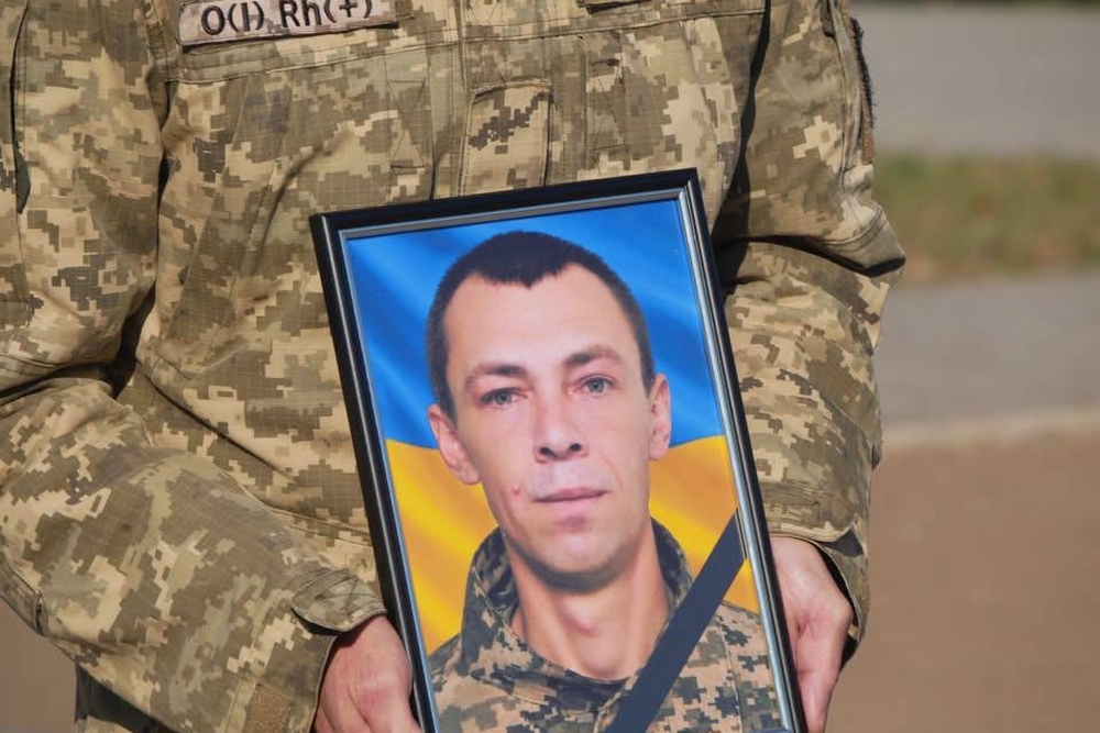 Нікопольщина провела в останню путь полеглого Захисника7 Нікопольщина провела в останню путь полеглого Захисника7