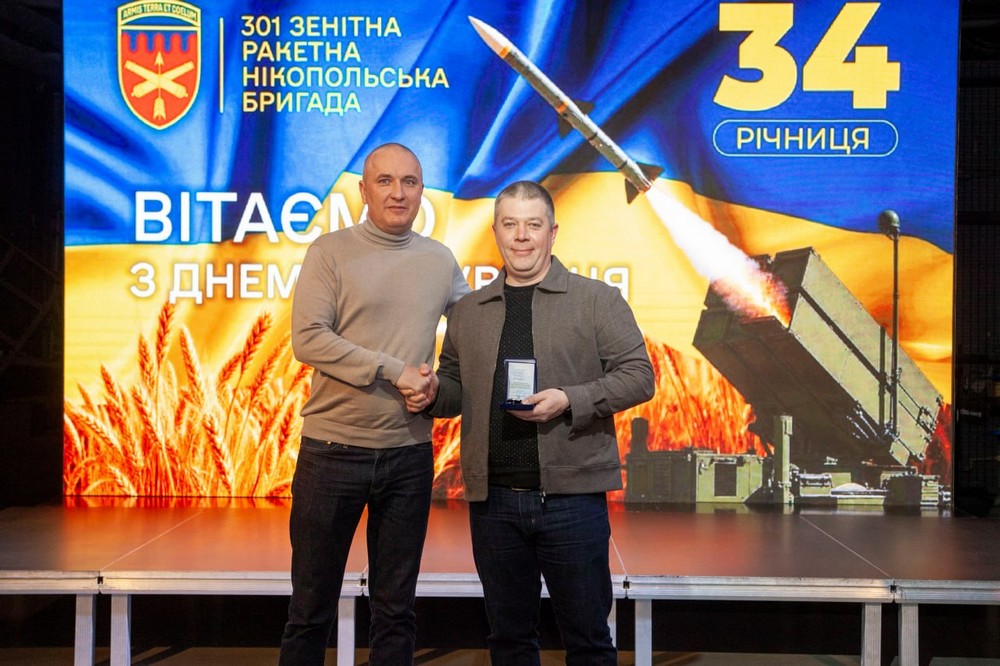 Нікопольської 16