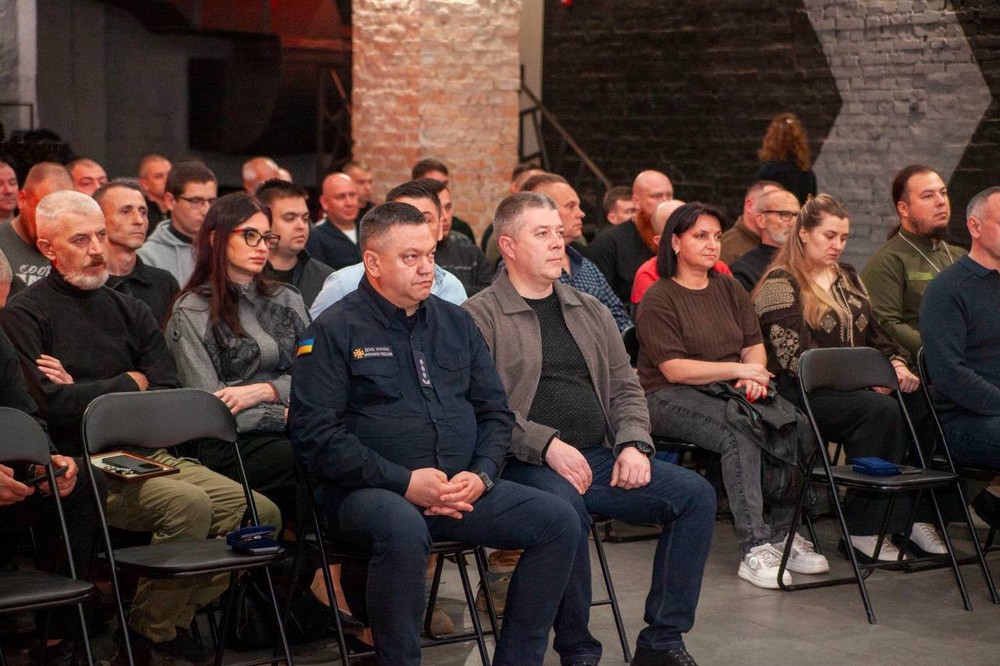 Нікопольської 17