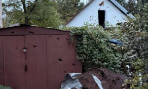 Ворог атакував Нікополь та район, пошкоджено підприємство та будинки, 2 загиблих і постраждалих у Дніпровському районі, також є поранена на Павлоградщині (фото)