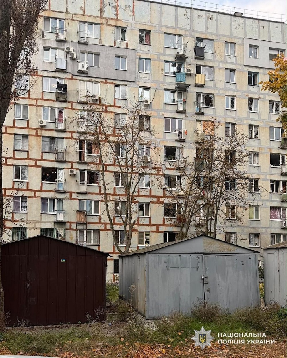 Скинули боєприпас з FPV дрона на дітей і вбили хлопчика на Нікопольщині, багато поранених у районі і області – подробиці кривавих атак окупантів від поліції (фото) (6)