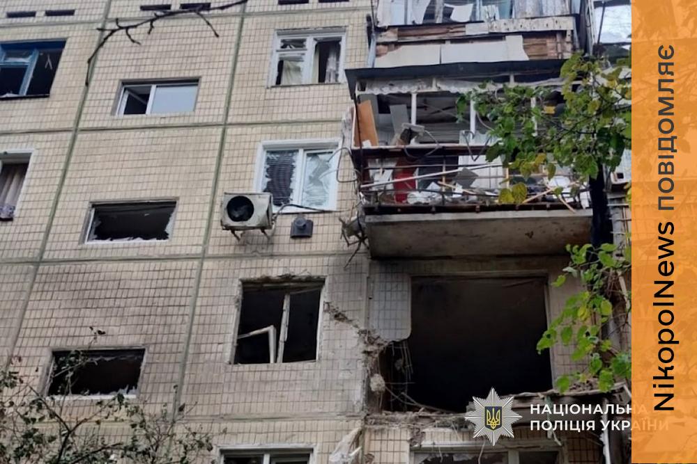 Вбили жінку у власній квартирі у Нікополі, вдарили по торговельному закладу у Марганці й поранили людей, загиблий і 4 постраждалих у Дніпрі — поліція про наслідки ворожих атак (фото)