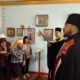 У Марганці влада передала капличку УПЦ МП Православній церкві України там звершили спільну молитву (7)
