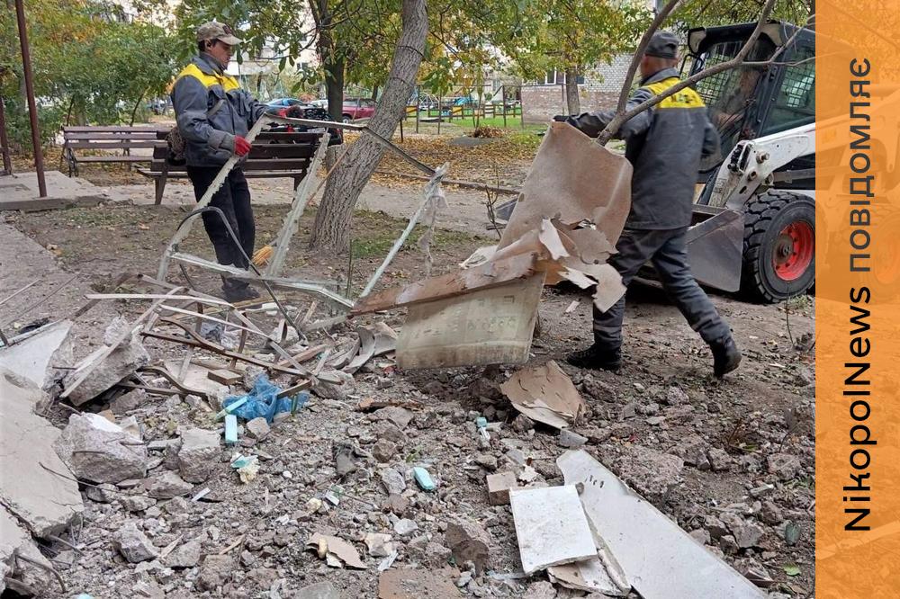 «У пріоритеті — оперативне усунення наслідків обстрілів»: як у Нікополі працюють комунальники цього тижня (фото)