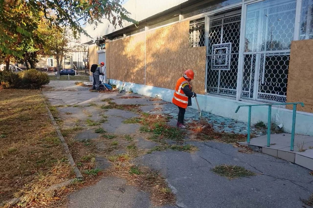 У Нікополі 12 У Нікополі 12