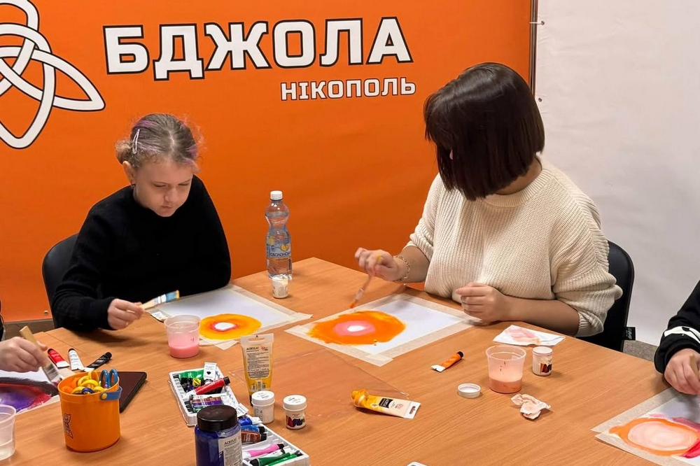 У Нікополі4 У Нікополі4