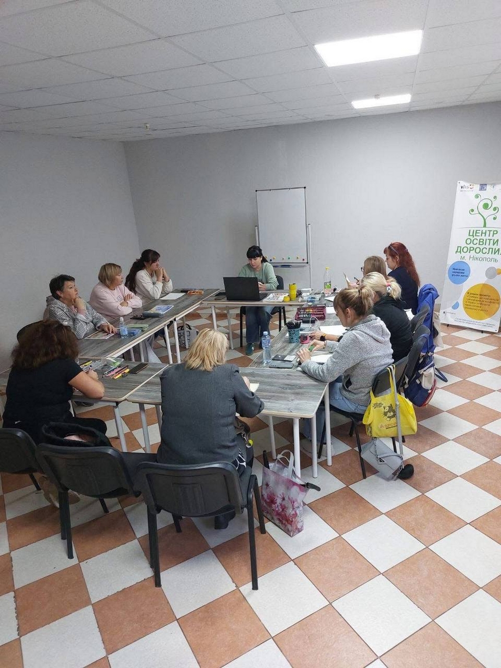 У Нікополі6 У Нікополі6