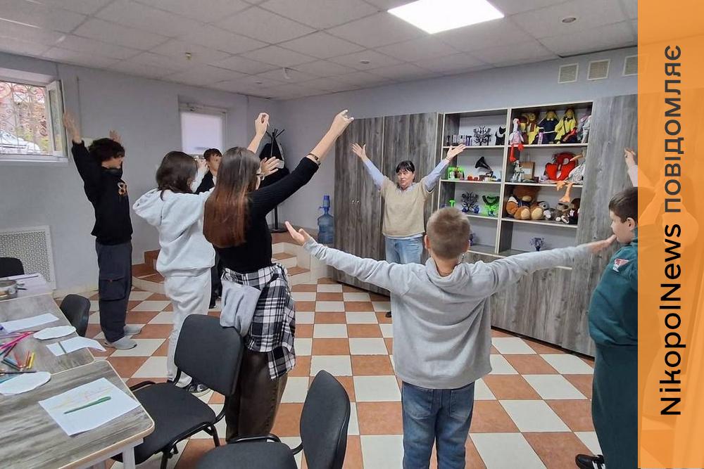 У Нікополі діти створюють власні комп’ютерні ігри, вивчають англійську та розвивають таланти (фото)