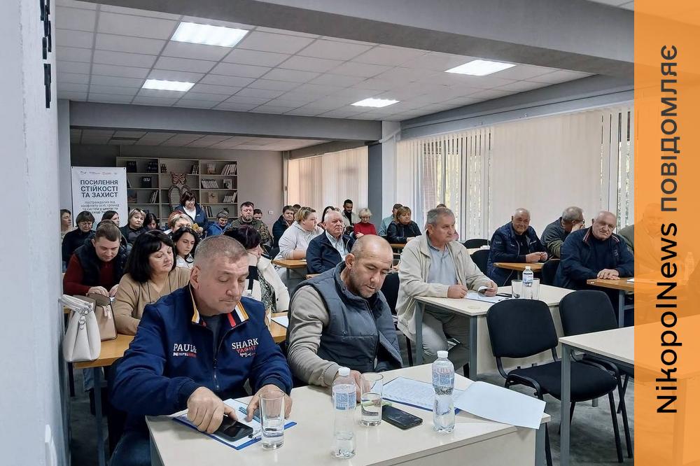 Бюджет, освіта, безпека та допомога дітям: у Томаківській громаді депутати провели чергову сесію (фото)