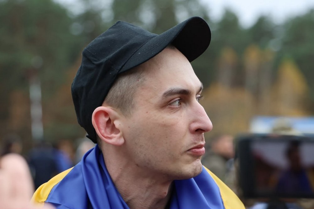 Відбувся обмін полоненими 23 жовтня 2026 року. 270 українців вдома. Серед них є ті, кого вважали загиблими. (8) Відбувся обмін полоненими 23 жовтня 2026 року. 270 українців вдома. Серед них є ті, кого вважали загиблими. (8)