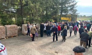 Жителі Томаківської громади сьогодні отримали продуктові набори від Global Empowerment Mission