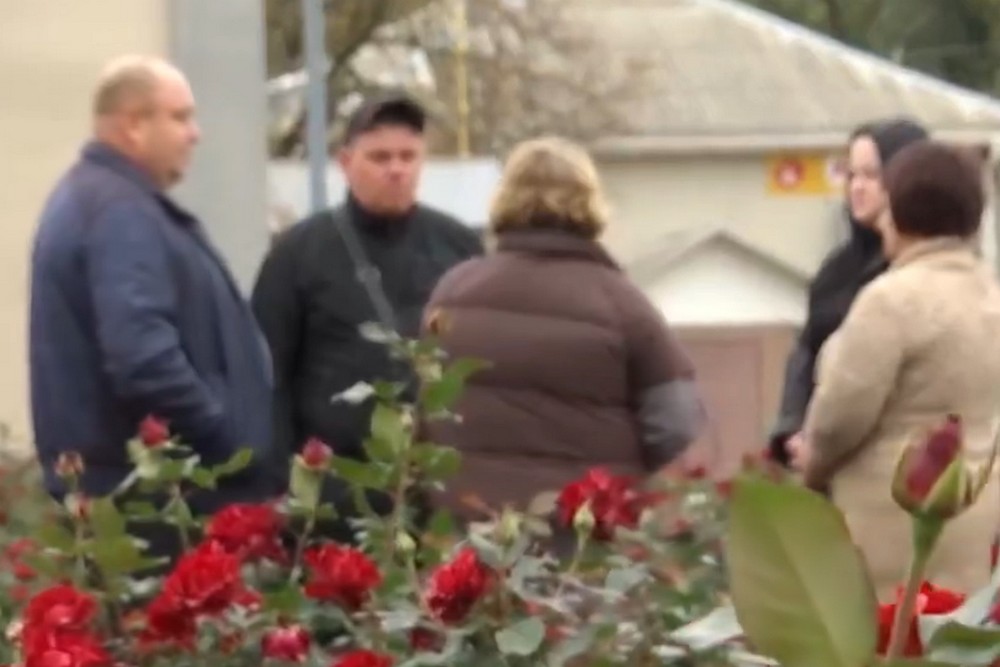 Тракторист з Нікопольщини знешкодив близько 1000 ворожих дронів: як жив і загинув народний сапер з Вищетарасівки (відео) Тракторист з Нікопольщини знешкодив близько 1000 ворожих дронів: як жив і загинув народний сапер з Вищетарасівки (відео)
