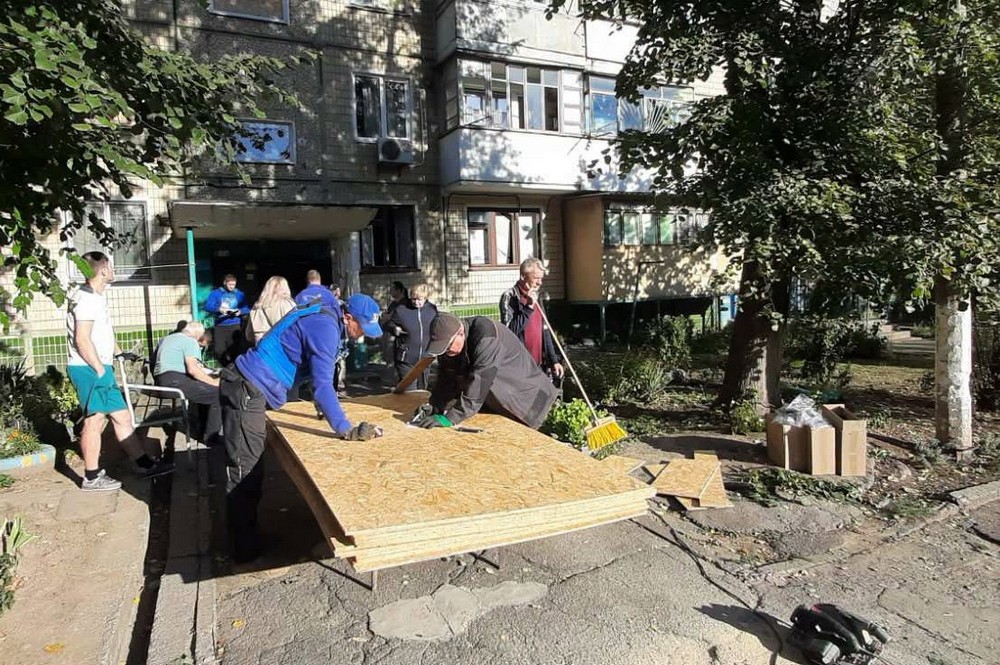 чим займаються комунальники Нікополя на цьому тижні (8) чим займаються комунальники Нікополя на цьому тижні (8)