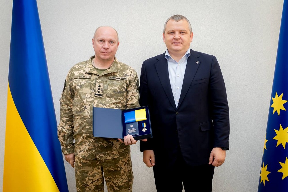 на Дніпропетровщині нагородили захисників неба (7) на Дніпропетровщині нагородили захисників неба (7)