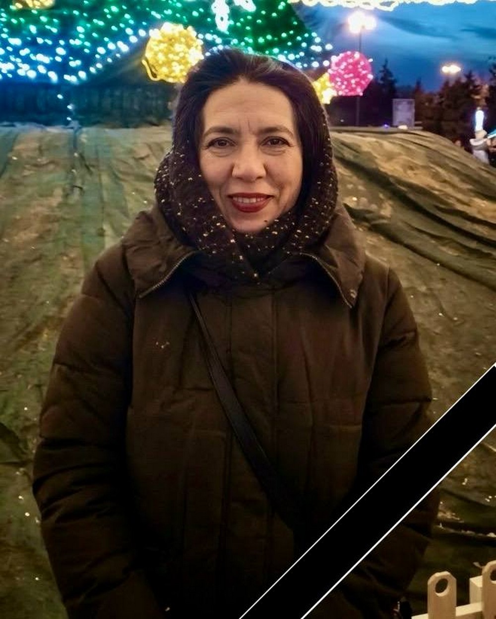 Працювала на «Інтерпайп Ніко Тьюб» і вишивала картини: померла поранена у Нікополі жінка (фото) Працювала на «Інтерпайп Ніко Тьюб» і вишивала картини: померла поранена у Нікополі жінка (фото)