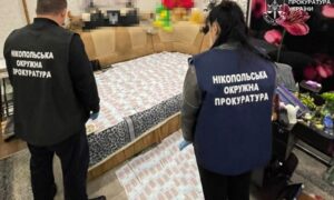 У навчальному закладі Нікополя викрили злочинну схему: зарахували 42 військовозобов’язаних для отримання відстрочки від мобілізації.