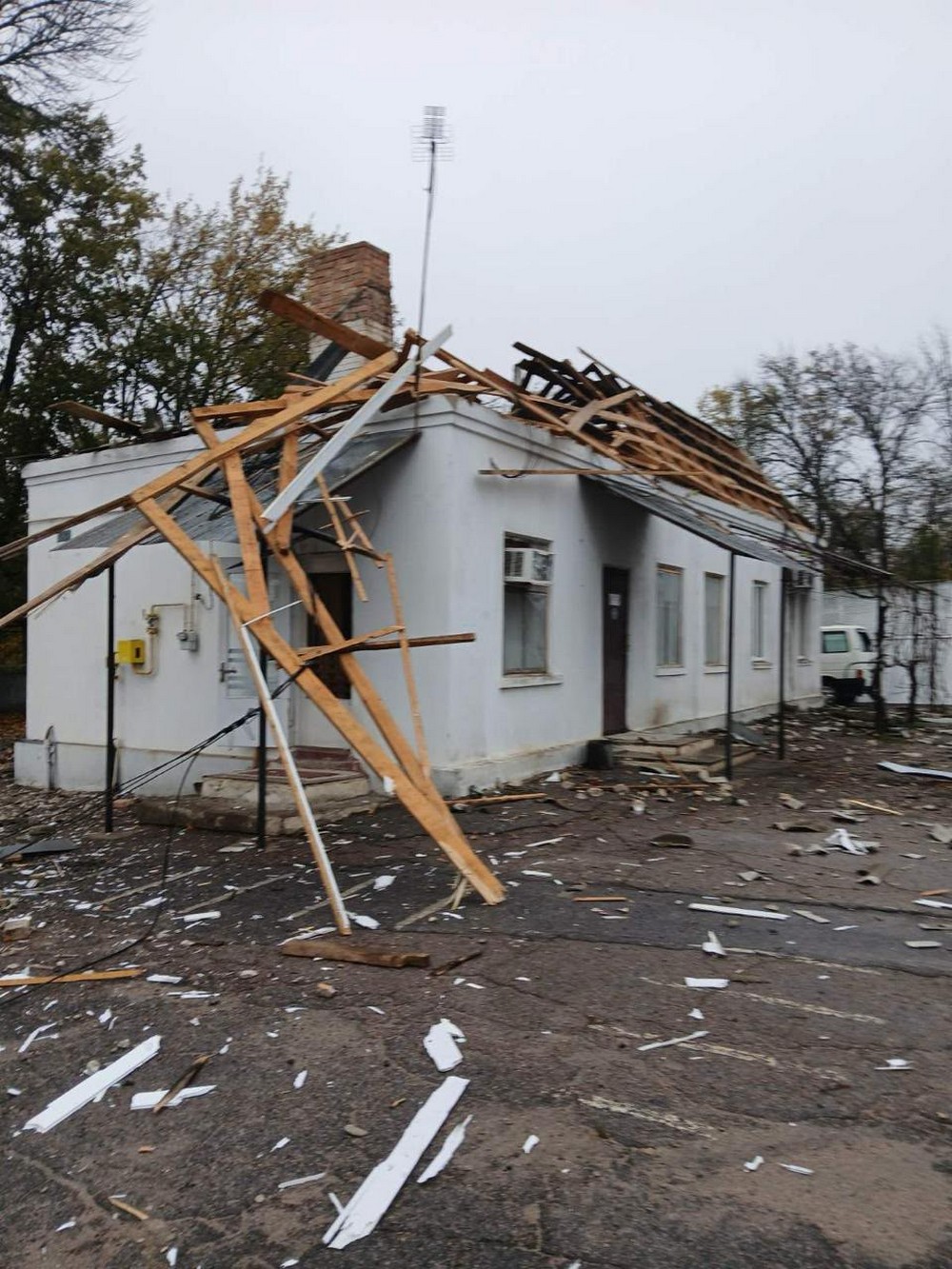 Сьогодні, 31 жовтня, на півдні Дніпропетровщини ворог вдарив артилерією по дільниці «Газмережі».