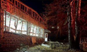 Ворог вдарив БпЛА по Синельниковому: є загиблі та багато поранених, серед них дитина